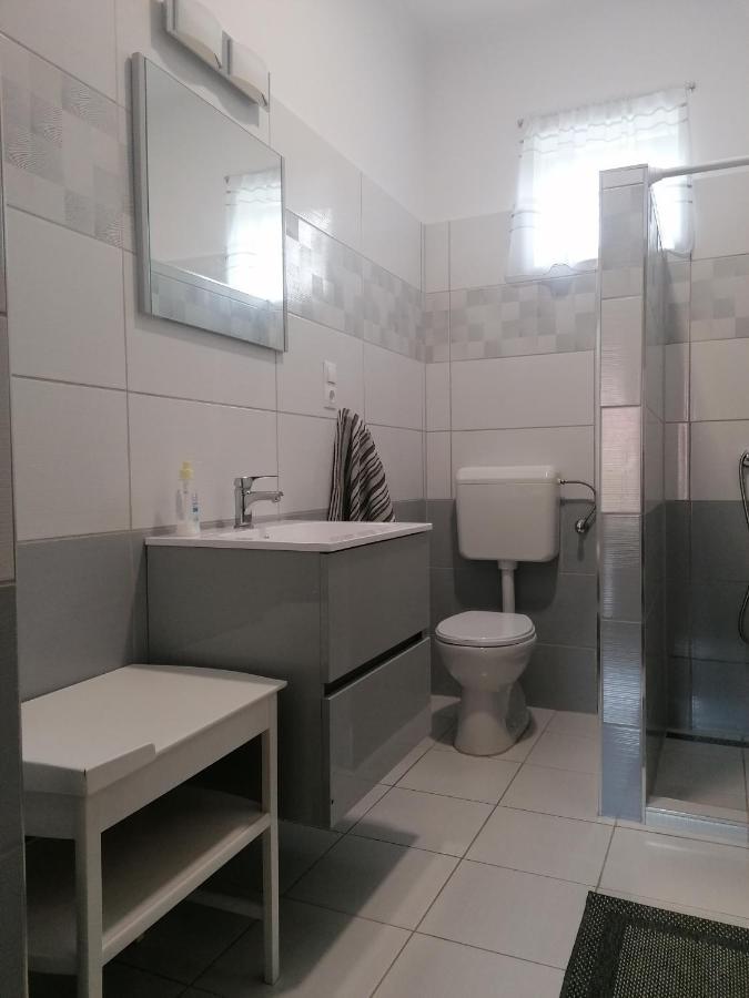 Hotel Apatsaguti Vendeghaz Belapatfalva Zewnętrze zdjęcie