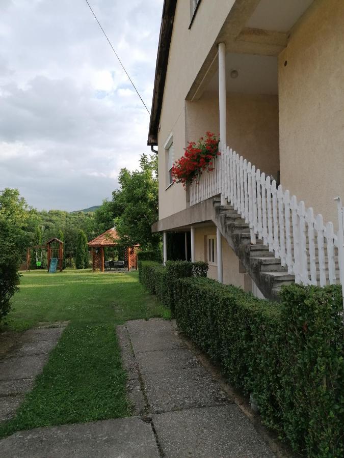 Hotel Apatsaguti Vendeghaz Belapatfalva Zewnętrze zdjęcie